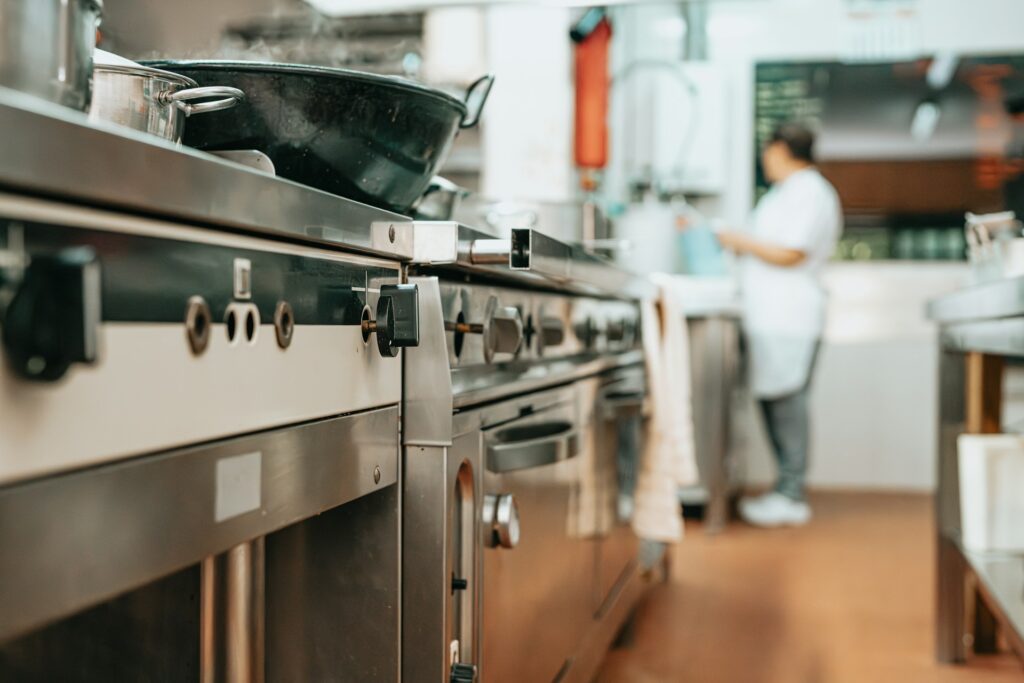 kitchen restaurant
